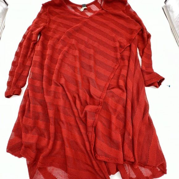 Free People V Neck Semi Sheer Tunic Blouse Size Medium Layered - Picture 1 of 4